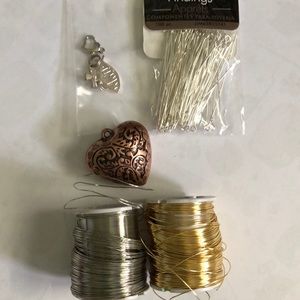 Women’s Jewelry Supplies